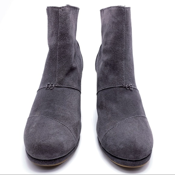 Toms Desert Gray Suede Wedge Booties 10 - Picture 3 of 8